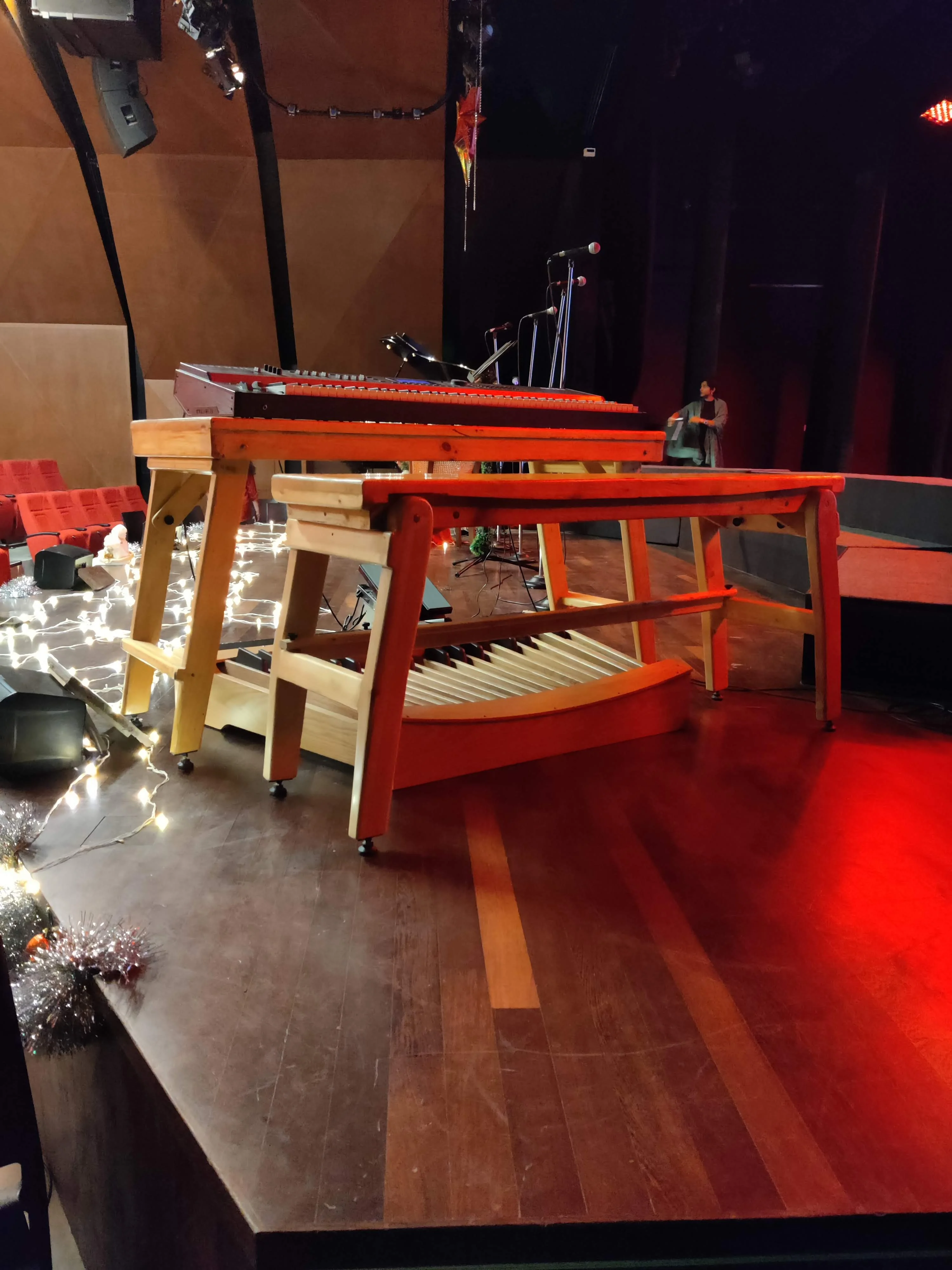 Organ setup at Bangalore International Centre — FSG organ student performance