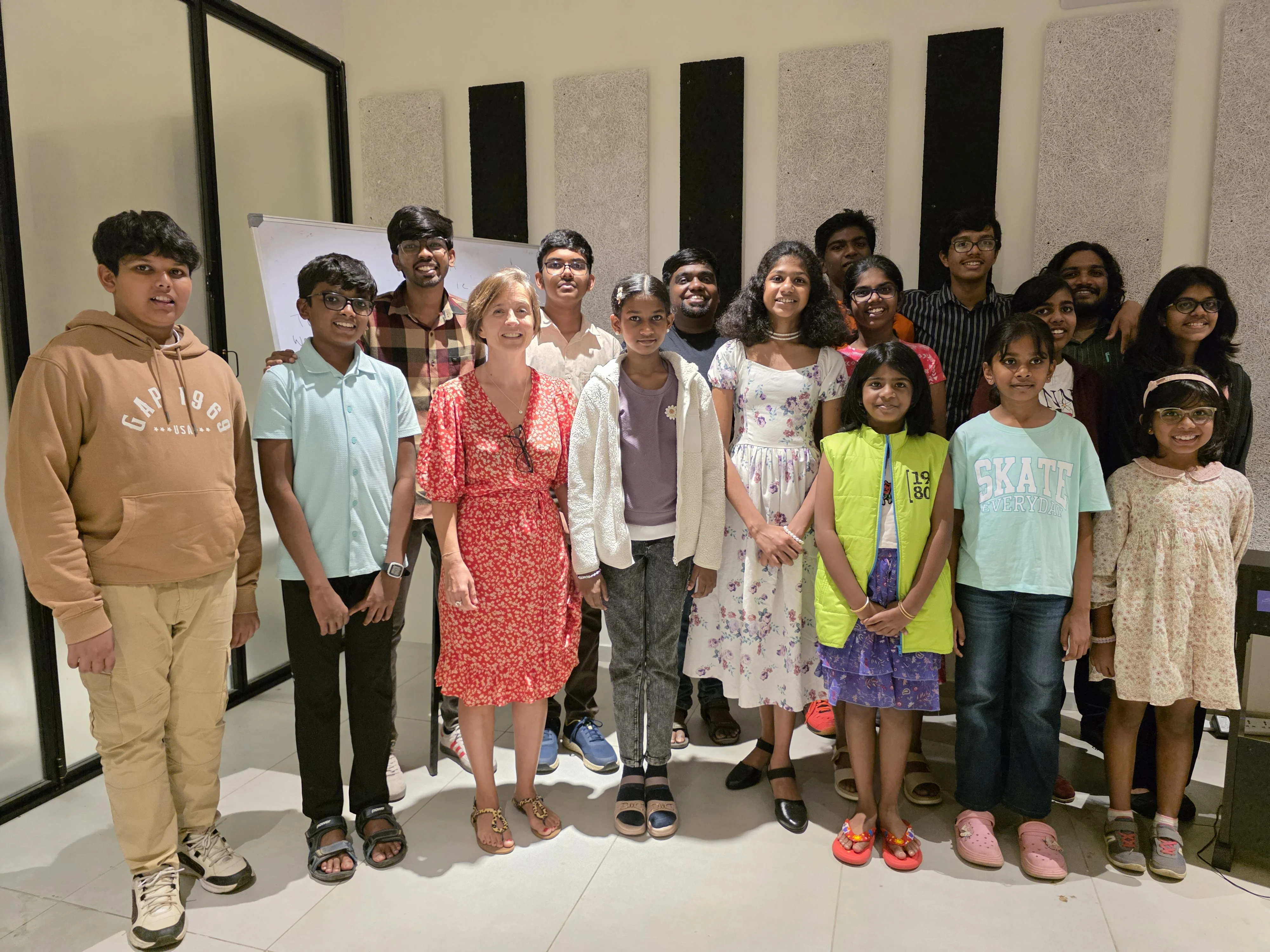 Guest workshop with Isabella — FSG students with visiting instructor at Dodda Banaswadi studio